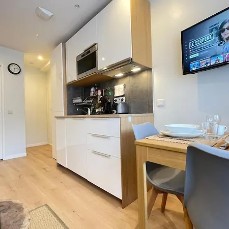 M6 Le Vieux Rer600morly20 Minnetflixneuf * Massy (Essonne)